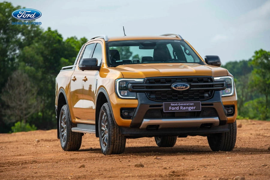 Ford Ranger 2023 ra mắt tại Việt Nam với diện mạo mới