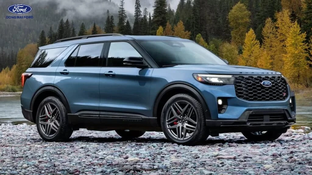 Phiên bản Ford Explorer đang bán tại Việt Nam