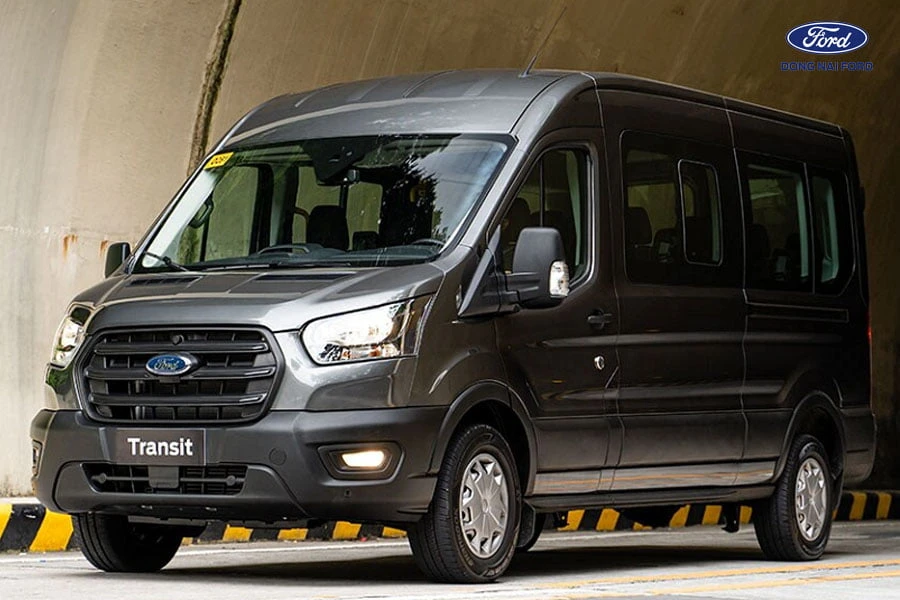 Giá xe Ford Transit Đồng Tháp giá rẻ mới nhất 2022